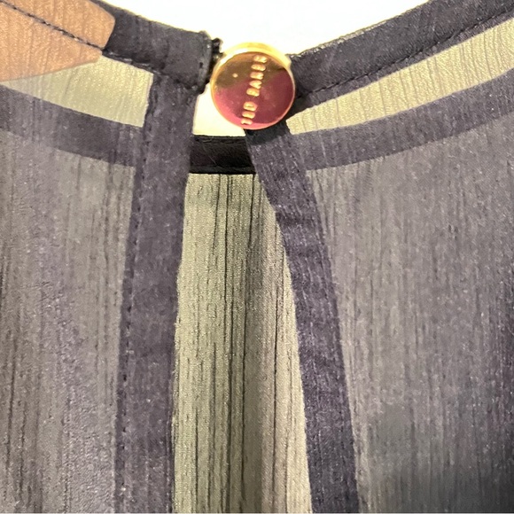 NWOT Ted Baker London Pearl Floral Long Sleeve Minidress in Navy - Size 3 US 8 - Picture 6 of 11